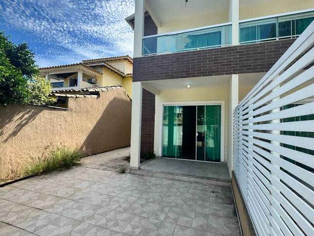 #1195 - Casa para Venda em Cabo Frio - RJ