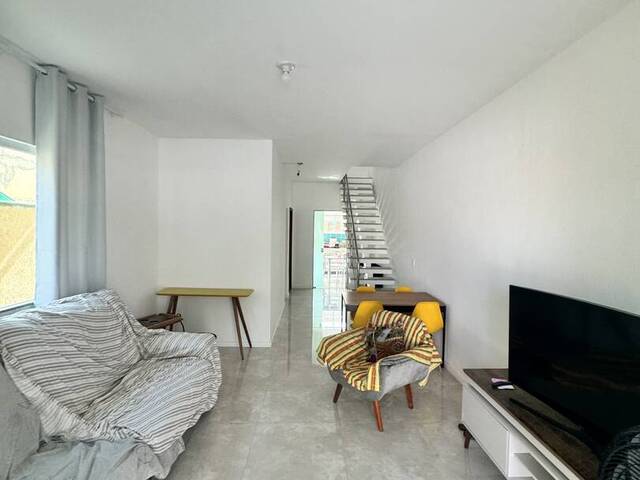 #1195 - Casa para Venda em Cabo Frio - RJ