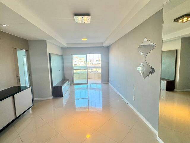 Apartamento para Venda em Cabo Frio - 4