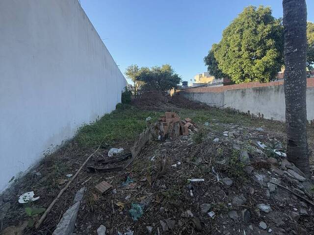 Terreno para Venda em Cabo Frio - 4