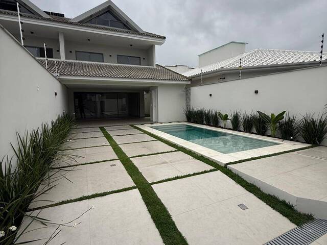 Venda em Portinho - Cabo Frio