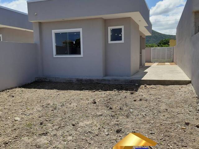 #2555 - Casa para Venda em Iguaba Grande - RJ - 1