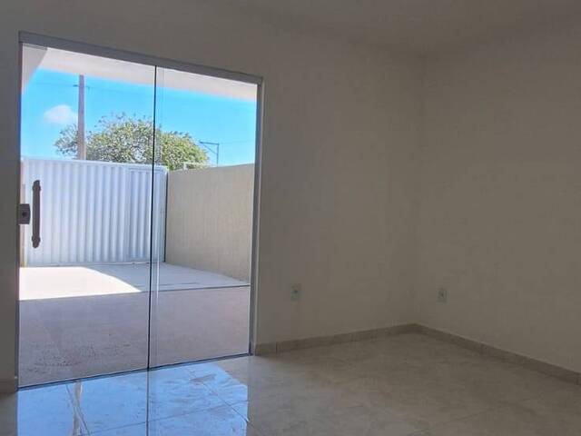 #2564 - Casa para Venda em Cabo Frio - RJ - 2