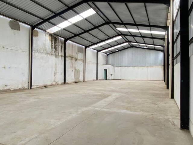 #2572 - Sala para Locação em São Pedro da Aldeia - RJ - 2