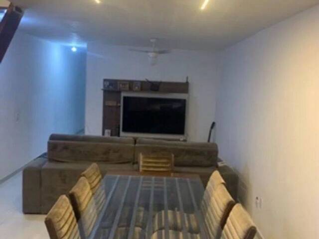 #2583 - Casa para Venda em Cabo Frio - RJ - 2