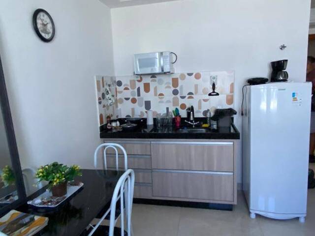 #2589 - Apartamento para Venda em Cabo Frio - RJ - 2