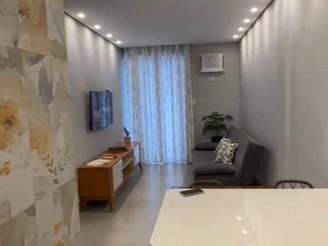 #2570 - Apartamento para Venda em Cabo Frio - RJ - 1