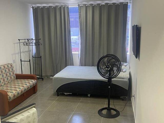 #2589 - Apartamento para Venda em Cabo Frio - RJ - 1