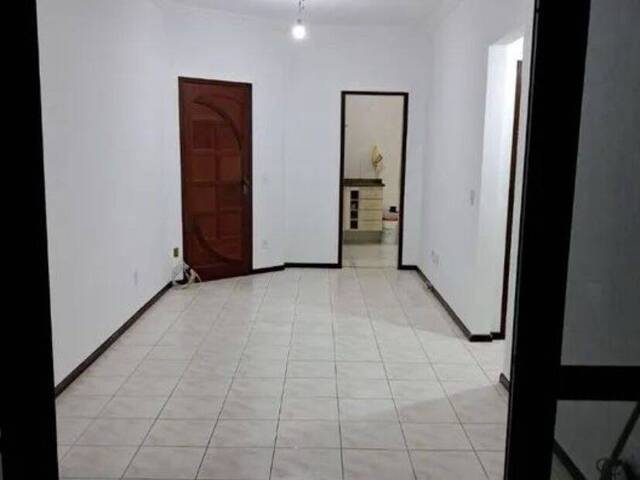 #2597 - Apartamento para Venda em Cabo Frio - RJ - 2
