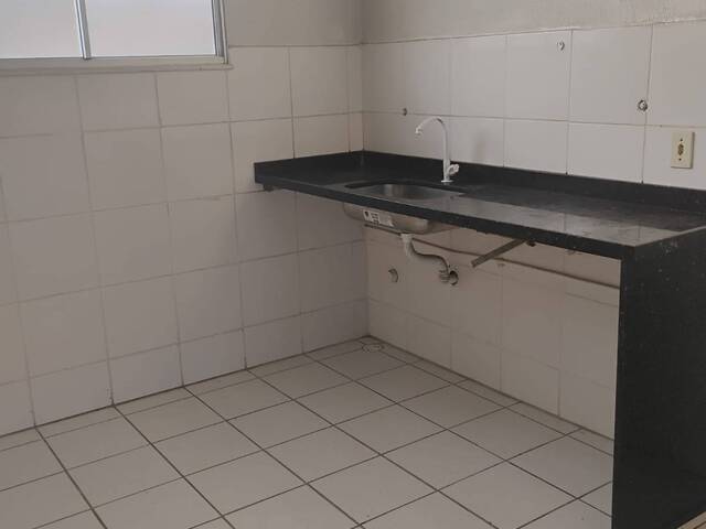 #2609 - Apartamento para Venda em Cabo Frio - RJ - 3