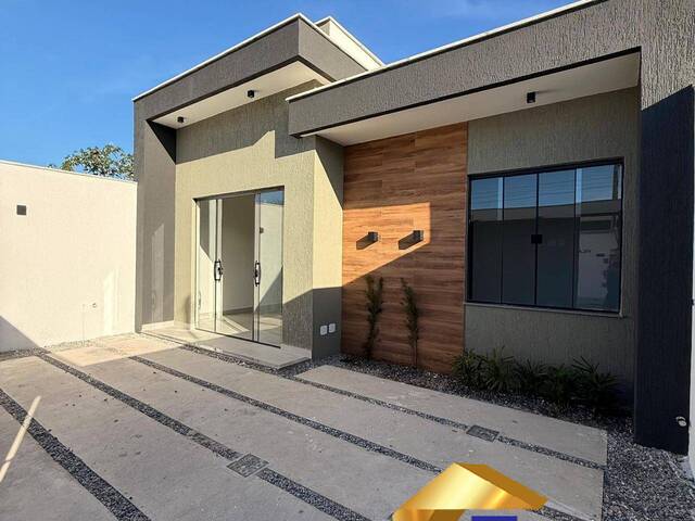 #2432 - Casa para Venda em Cabo Frio - RJ