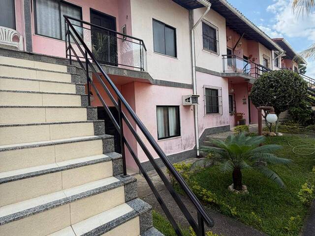 Apartamento para Venda em Cabo Frio - 5