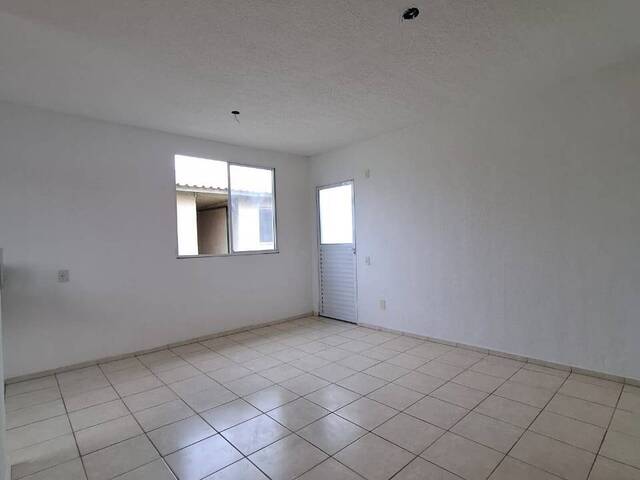 #2617 - Apartamento para Venda em Cabo Frio - RJ - 2