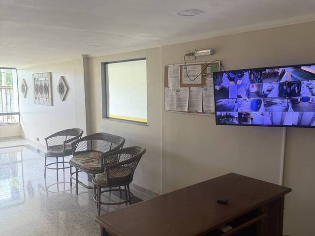 #2649 - Apartamento para Venda em Cabo Frio - RJ - 2