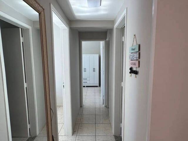 Apartamento para Venda em Cabo Frio - 5