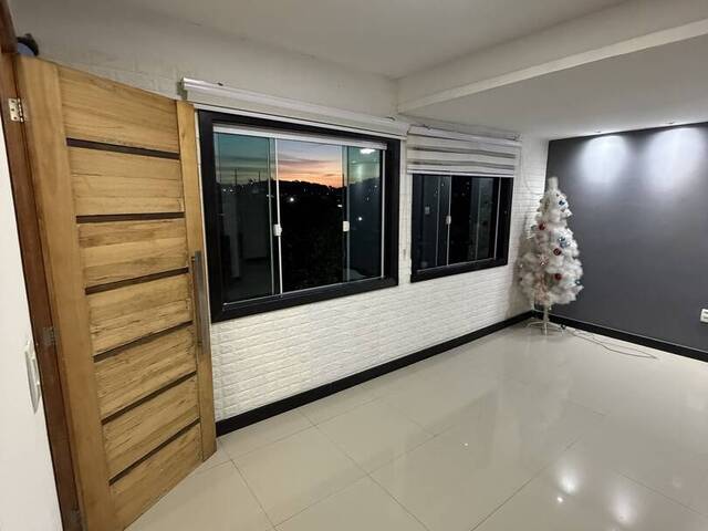 #2704 - Casa para Locação em São Pedro da Aldeia - RJ