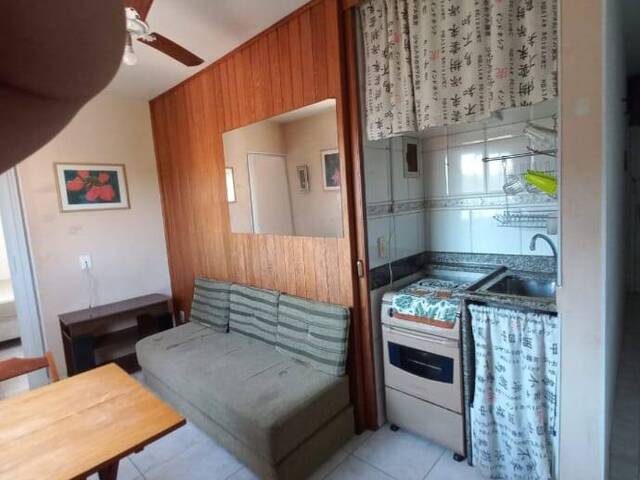 Apartamento para Locação em Cabo Frio - 2