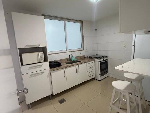 Apartamento para Venda em Cabo Frio - 5