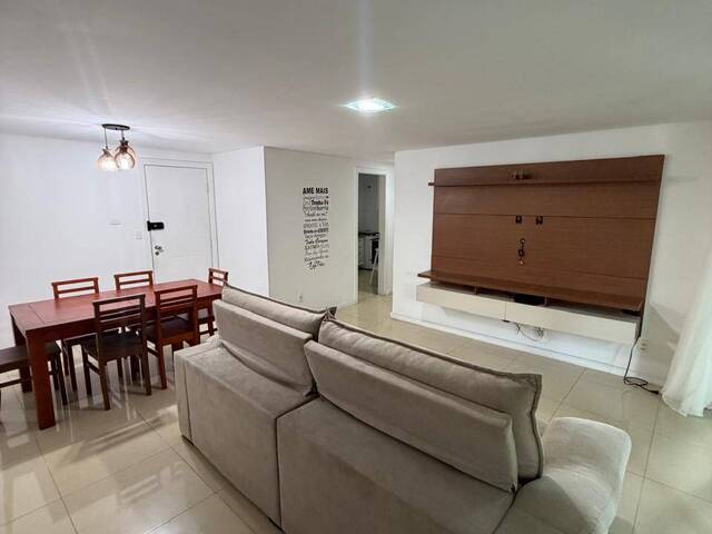 Apartamento para Venda em Cabo Frio - 3