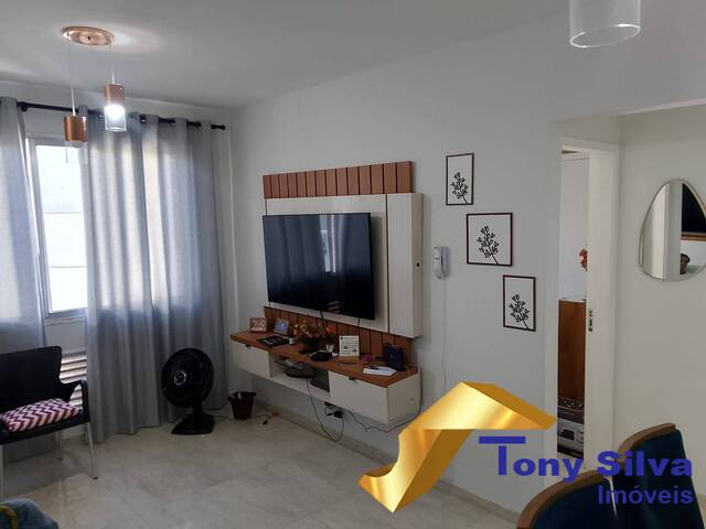 Apartamento para Venda em Cabo Frio - 2