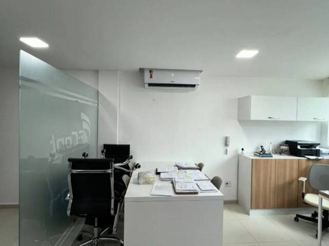 Sala para Locação em Cabo Frio - 5
